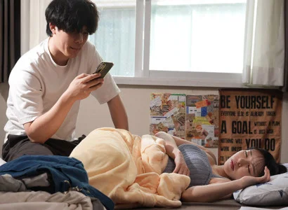 Hắn ta khoái chí khi người yêu ngoại tình